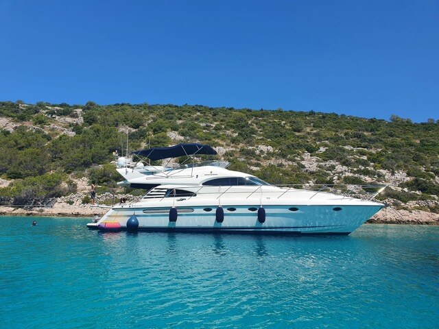 Fairline Squadron 55